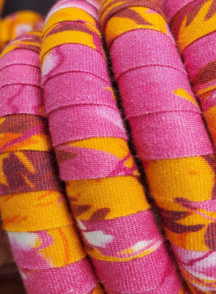 SASSY JONES Colorful Set - Picture 7 of 7